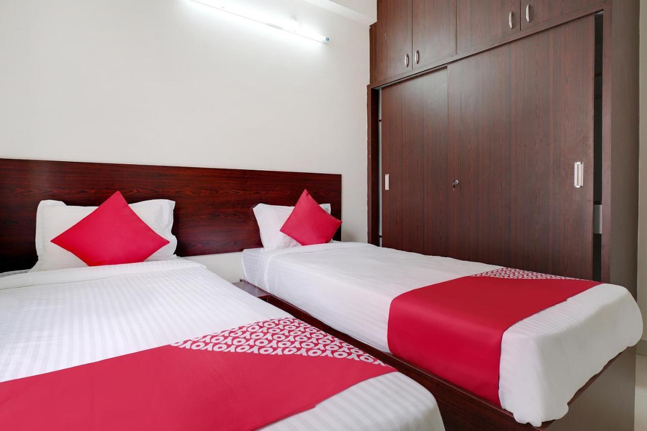 Oyo 41102 Hyderabad Elite Hotel Haidar Sahibguda Luaran gambar