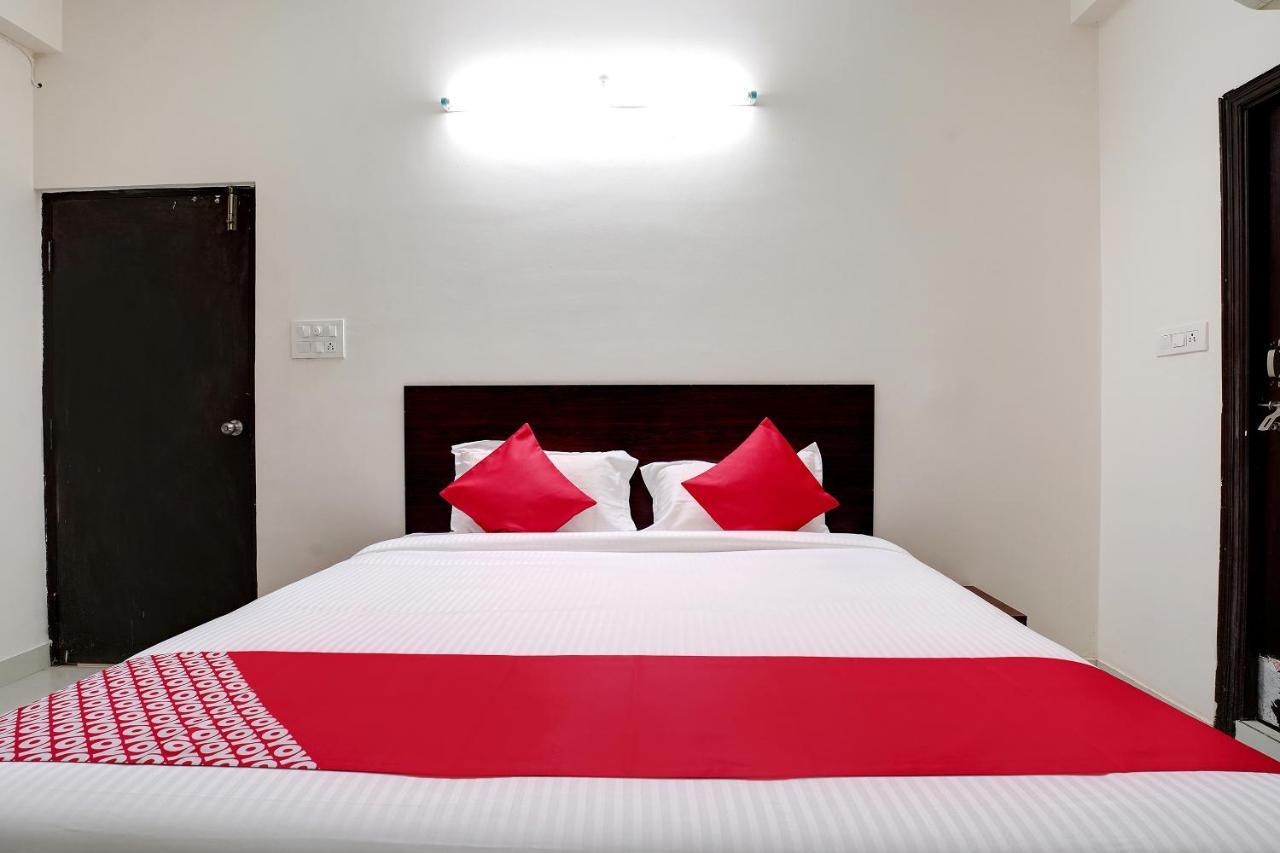 Oyo 41102 Hyderabad Elite Hotel Haidar Sahibguda Luaran gambar