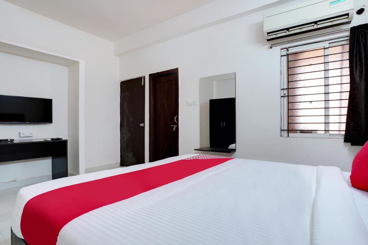Oyo 41102 Hyderabad Elite Hotel Haidar Sahibguda Luaran gambar